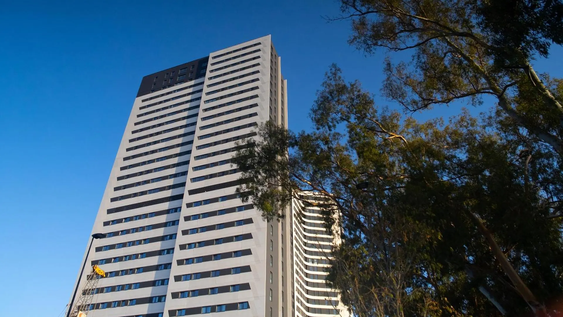 马拉加Urban Sky Torre Martiricos公寓